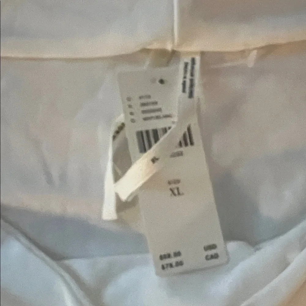 NWT Anthropologie Cream Off-Shoulder Blouse - Picture 3 of 4